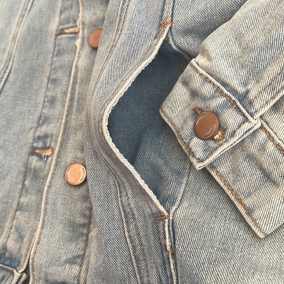 Jean Jacket - Picture 2 of 8